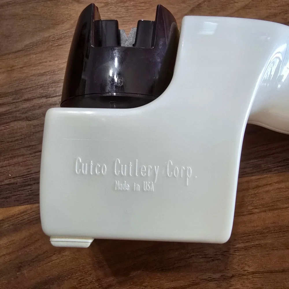 Cutco Knife Sharpener White Handheld Pull Through Kitchen Sharpener 80s Vintage
